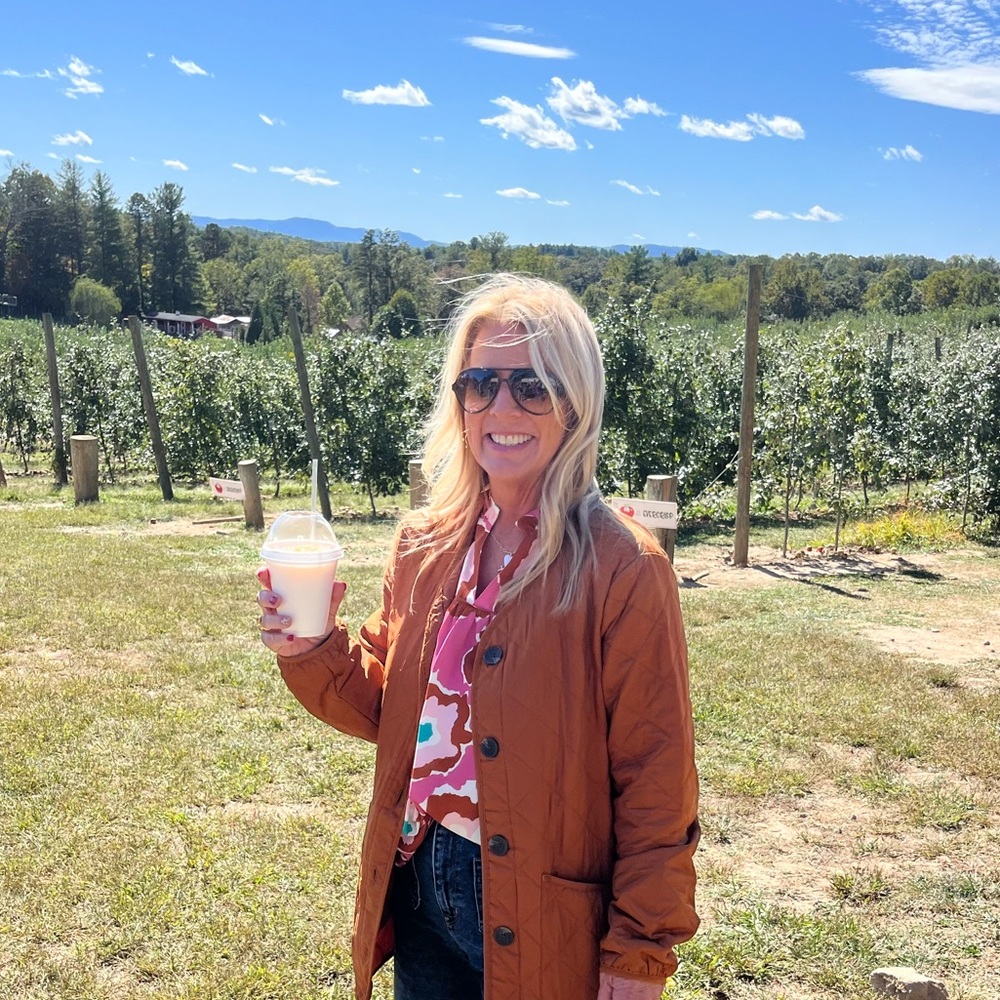 Meet your Posher, Mary anna